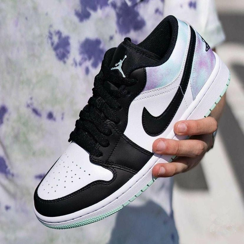 Jordan 1 Low Tie-Dye