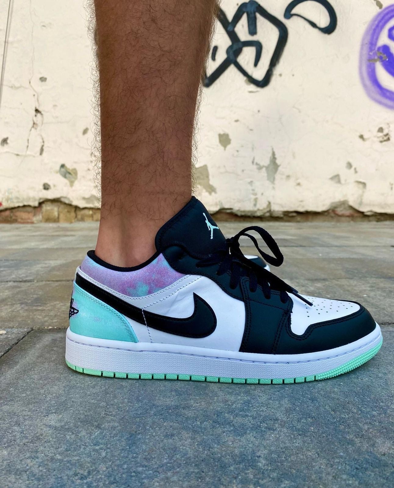 Jordan 1 Low Tie-Dye